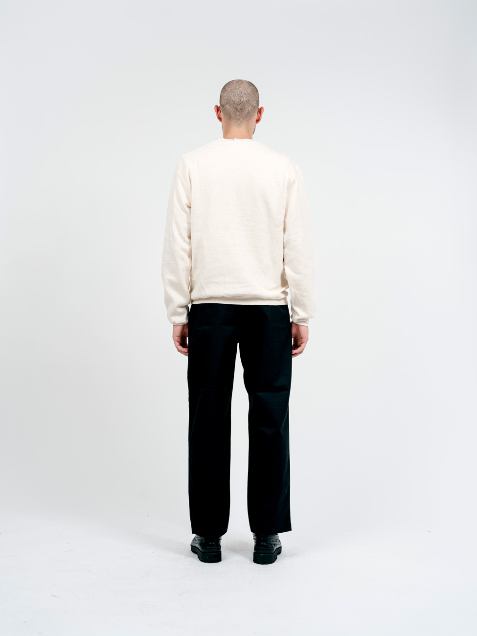 Bastidaforwork workwear uniforme design sustainable koshu sweatshirt natural 4