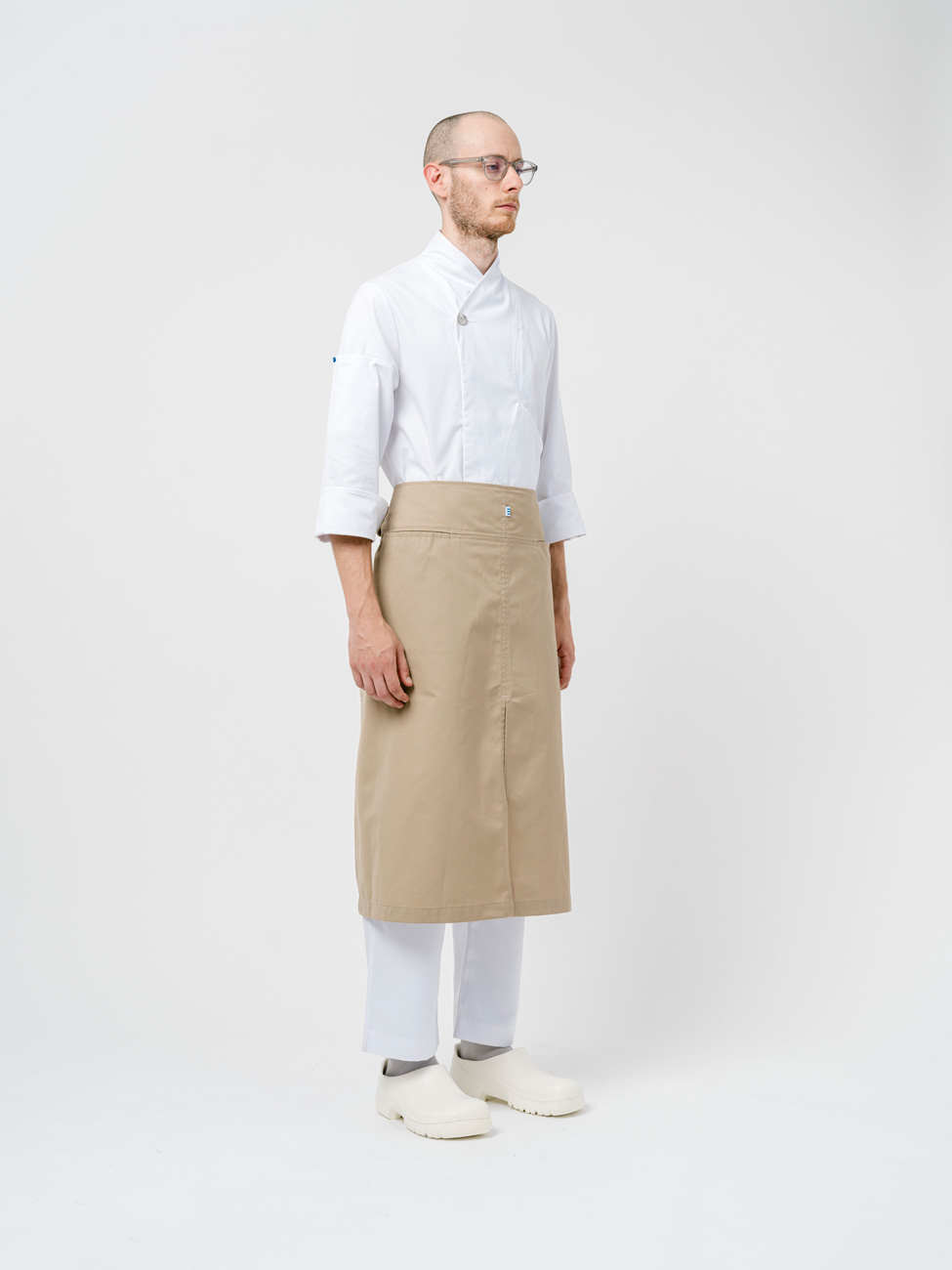 Bastidaforwork workwear uniforme design sustainable obu apron caramel 2