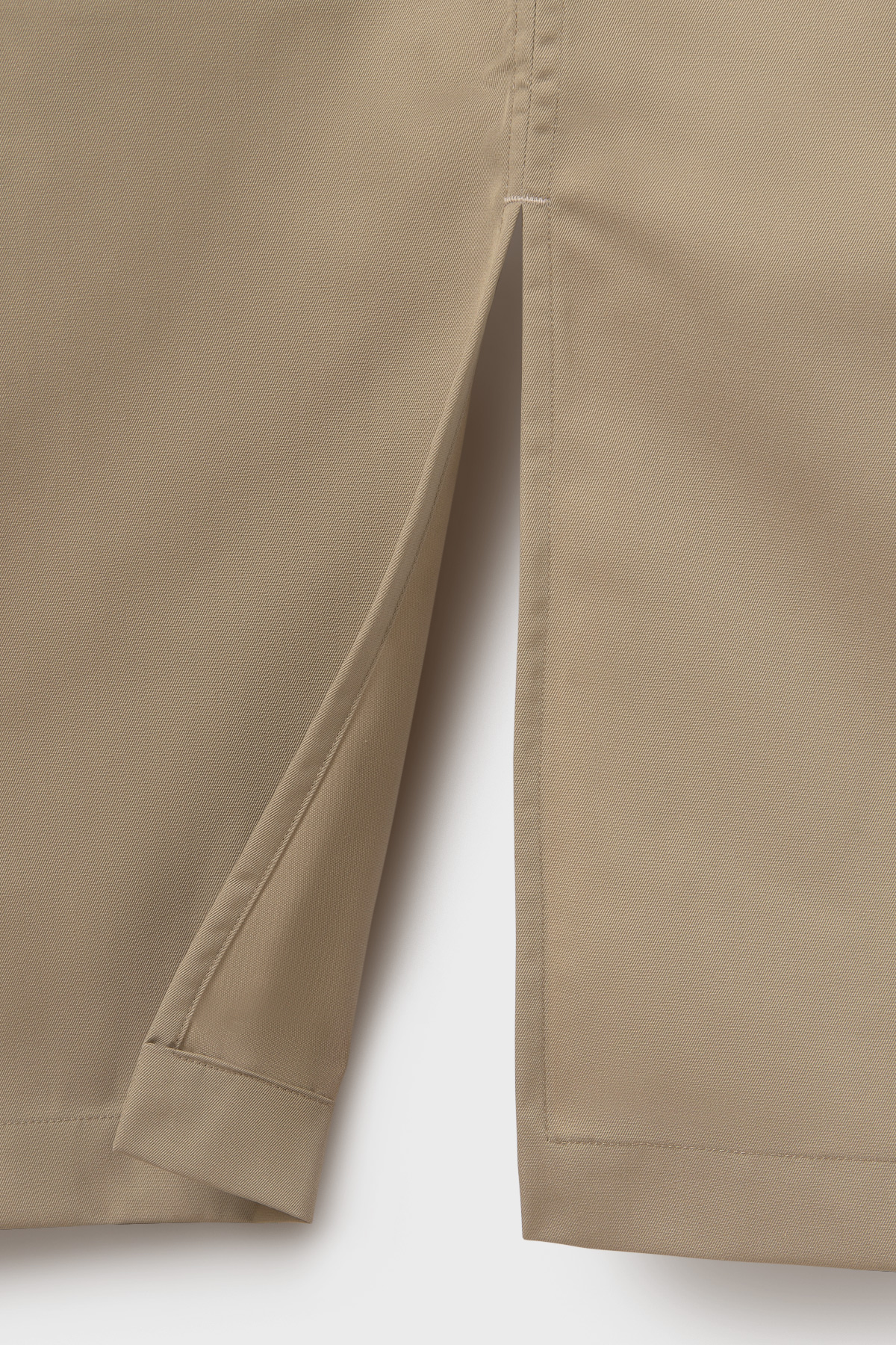 Bastidaforwork_workwear_uniforme_sustainable_obu-bib-apron_caramel_3