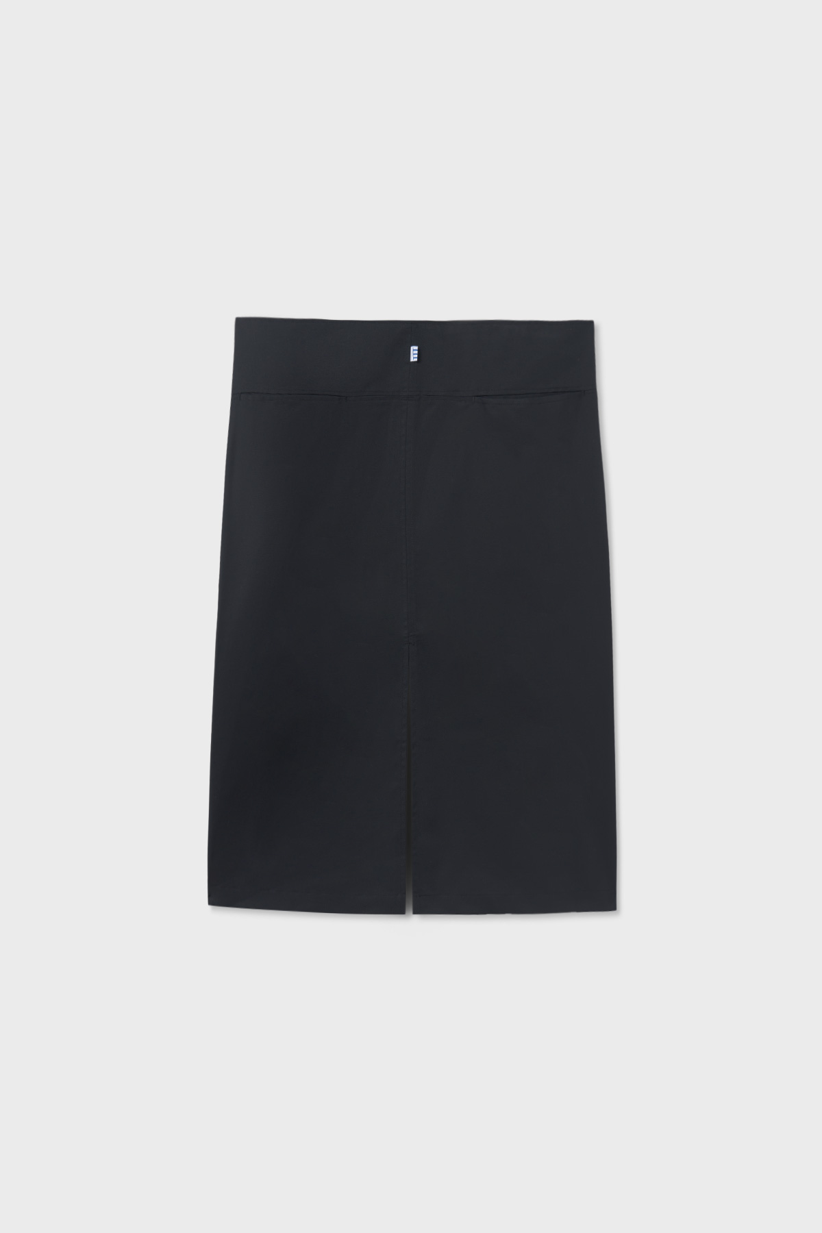 OBU APRON BLACK 01