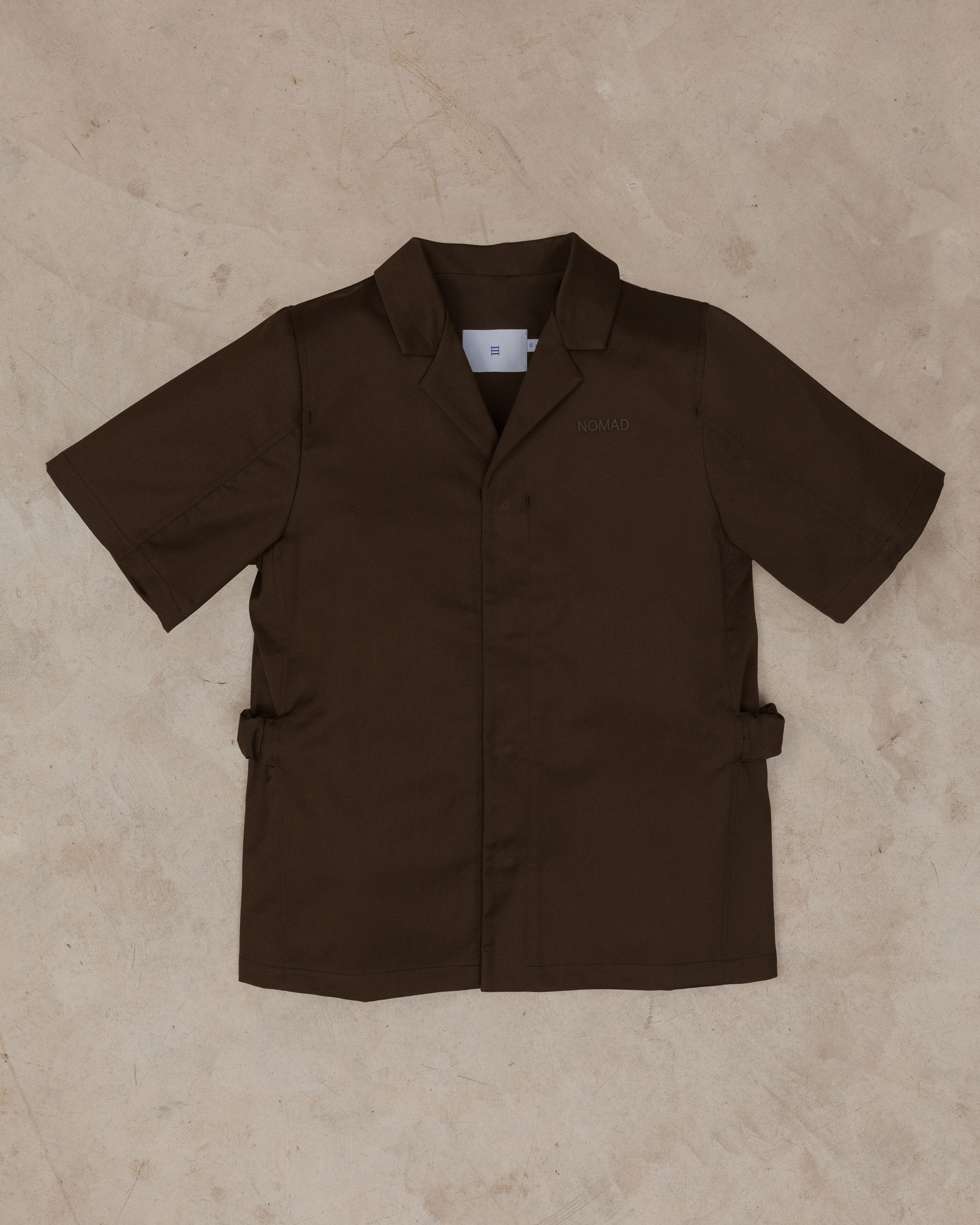 Bastida_Nomad_worwear_uniforme_shirt_camisa_coffee_3