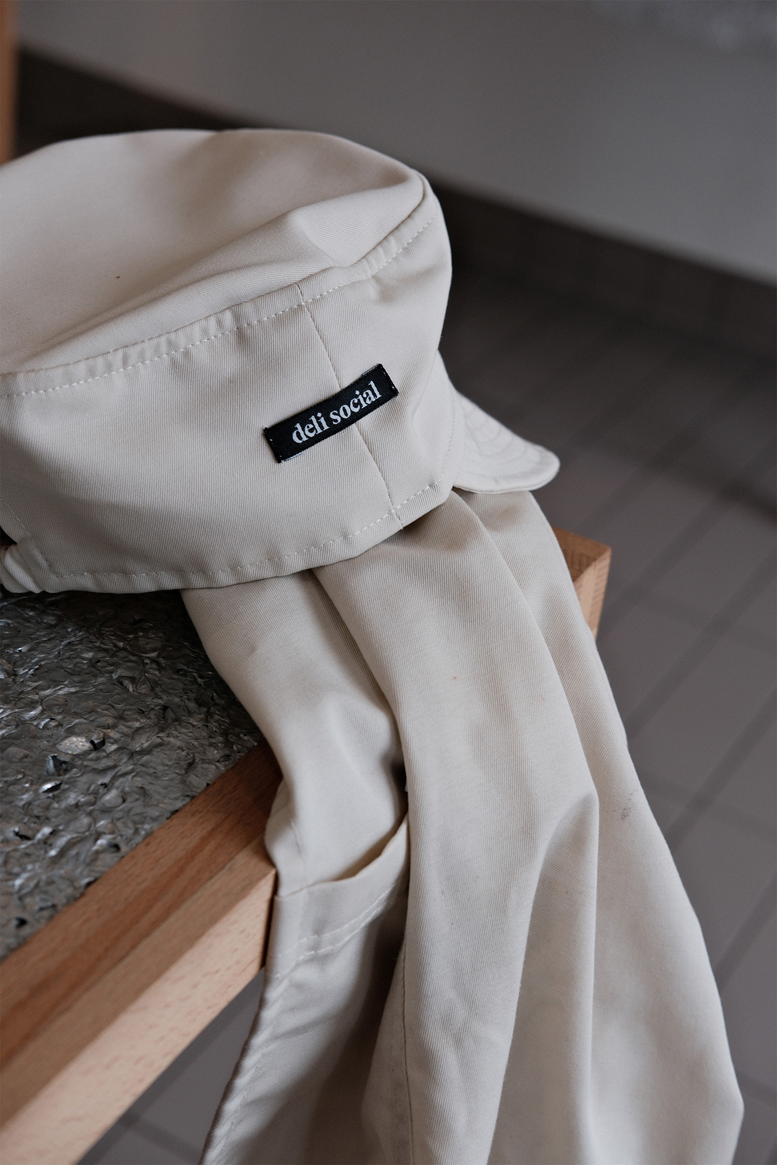 bastida_deli_social_suiza