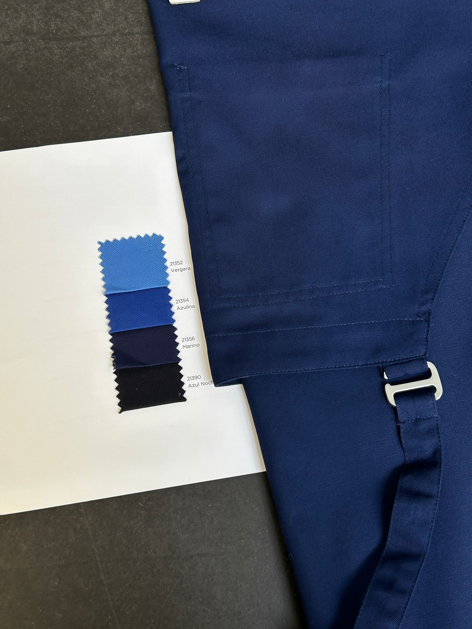 bastidaforwork_add_color_personalize