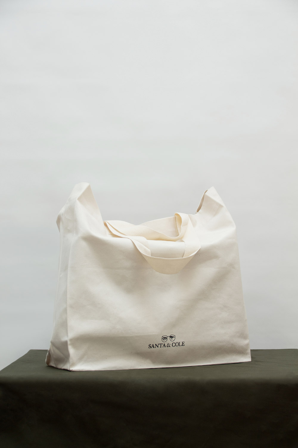 bastida_santa_cole_bespoke_bag