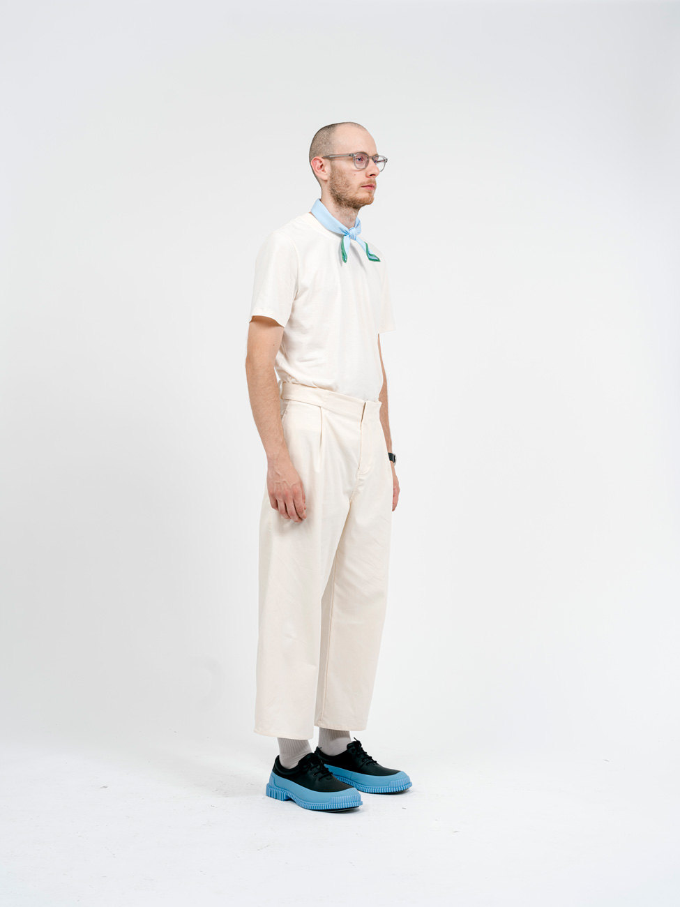 Bastidaforwork workwear uniforme design sustainable itami scarf blue 3