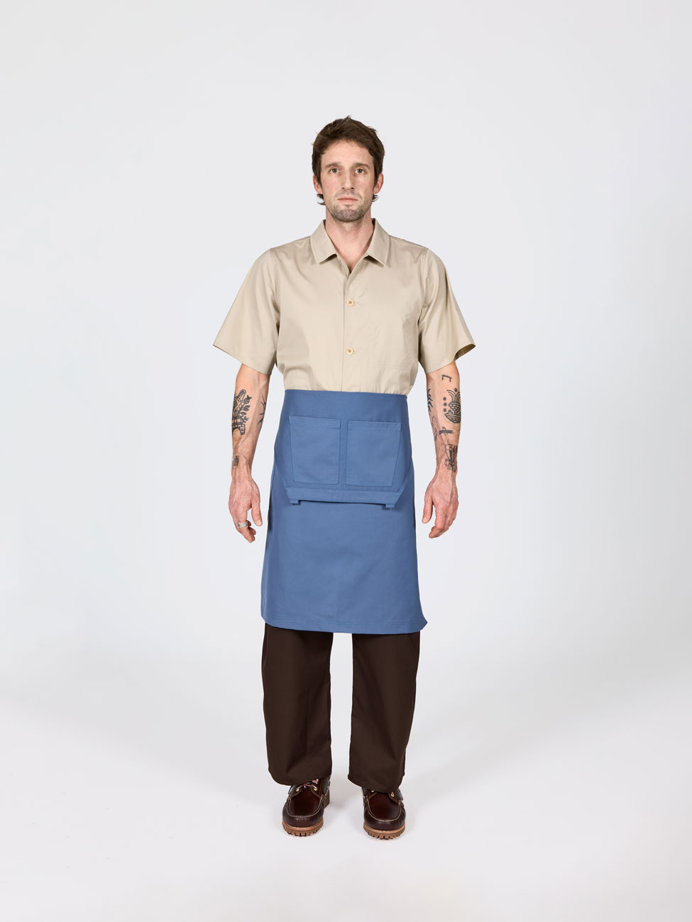 bastida for work workwear uniforme sustainable apron 2 ways stone blue B